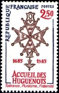 La croix huguenote sur ce timbre émis pour célébrer les 300 ans de la révocation de l'édit de Nantes